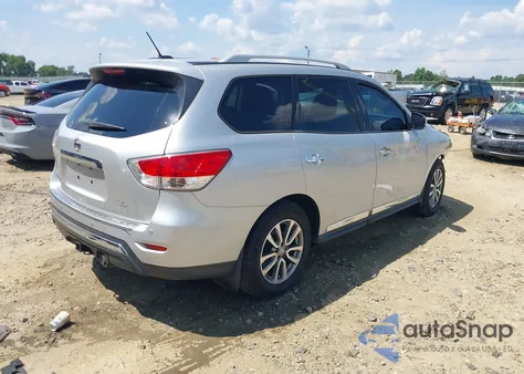 2015 Nissan Pathfinder Sl z USA, uszkodzony, nr VIN 5N1AR2MN7FC677996